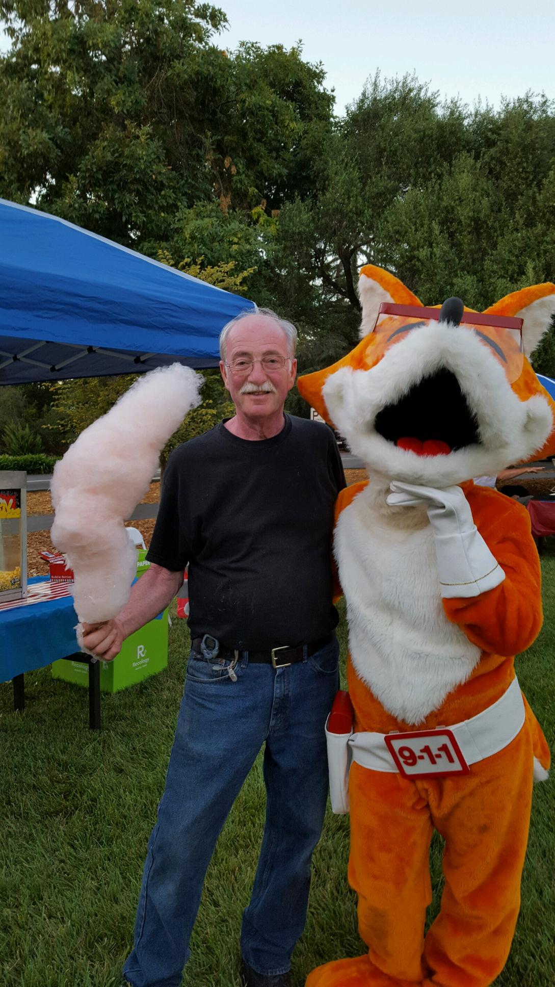 Red E Fox and Nob Hill  Pizza - Harry